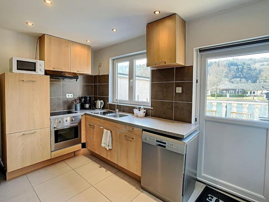 Vue Sur Meuse Avec Jacuzzi Et Sauna Exterieur. Yvoir Ngoại thất bức ảnh