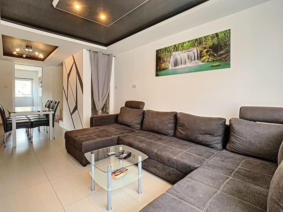 Vue Sur Meuse Avec Jacuzzi Et Sauna Exterieur. Yvoir Ngoại thất bức ảnh