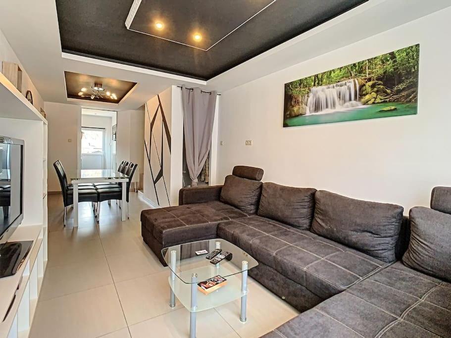 Vue Sur Meuse Avec Jacuzzi Et Sauna Exterieur. Yvoir Ngoại thất bức ảnh